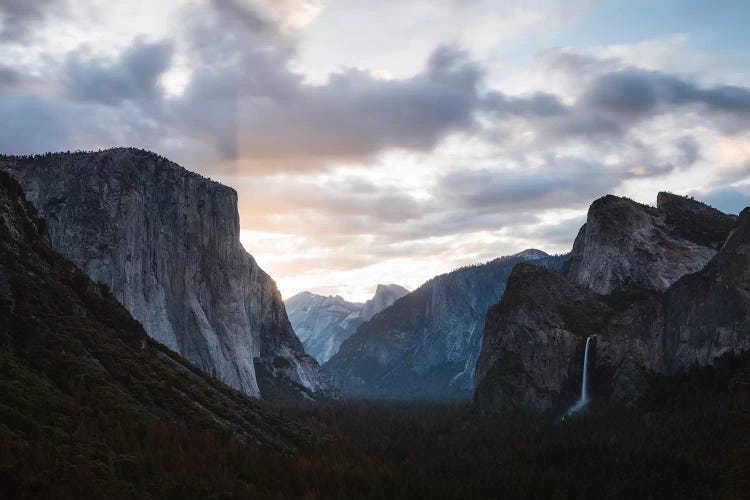 Tunnel View, Yosemite I