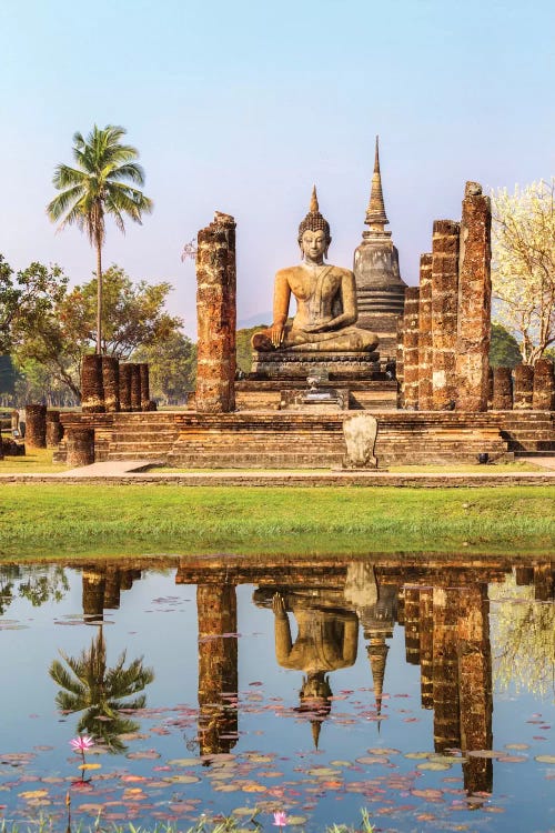 Seated Buddha, Wat Mahathat, Sukhothai Historical Park, Kingdom Of Thailand