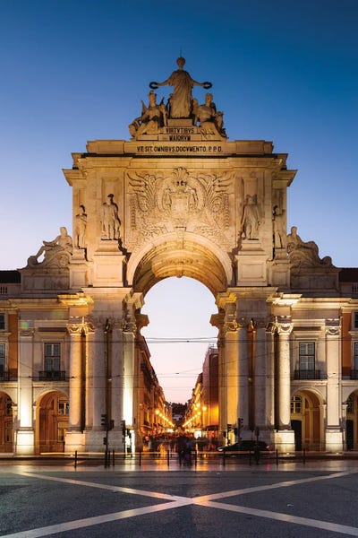 Lisbon: Arco De Rua Augusta, Lisbon by Matteo Colombo
