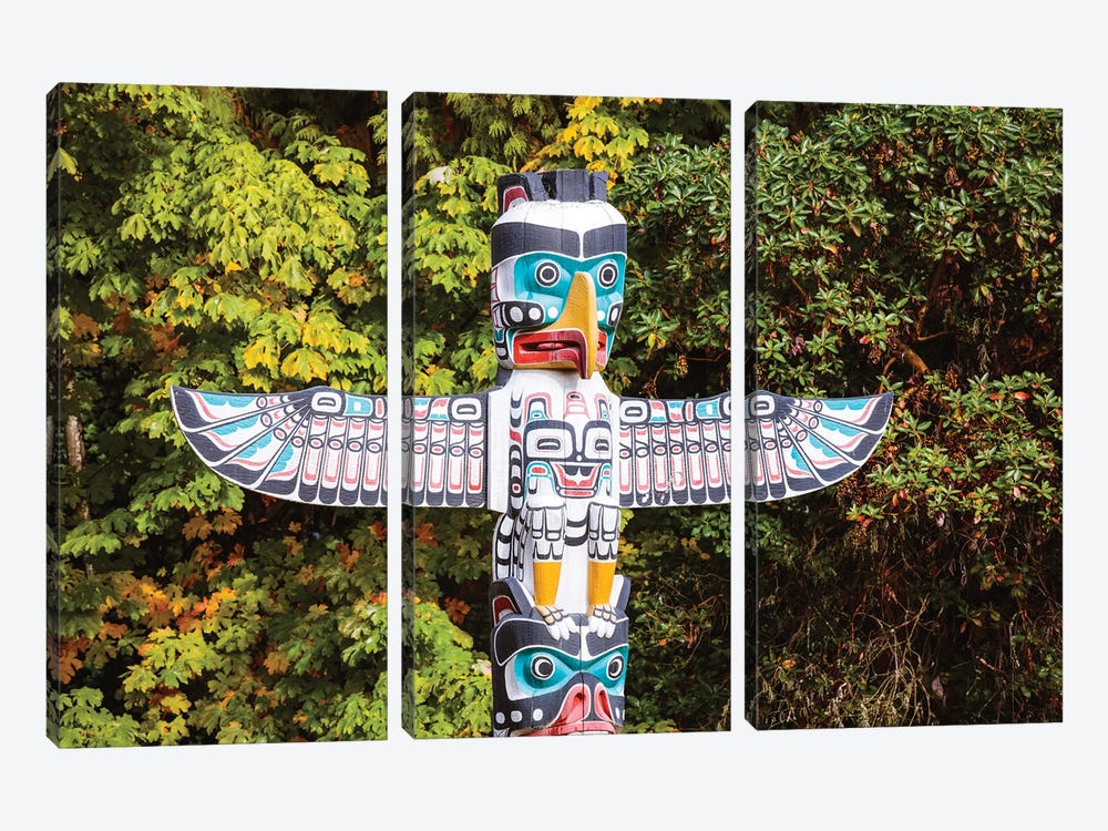 Totem Pole, Vancouver by Matteo Colombo 3-piece Canvas Wall Art