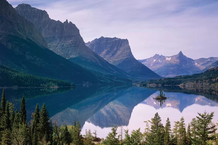 Wild Goose Island In St Mary's Lake, Glacier National Park, Montana