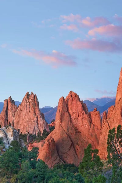 Colorado: Rock Formations, Garden Of The Gods, Colorado by Tim Fitzharris