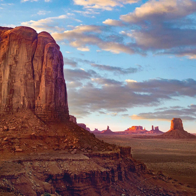 Buttes In Desert, Monument Valley Navajo Tribal Park, Utah