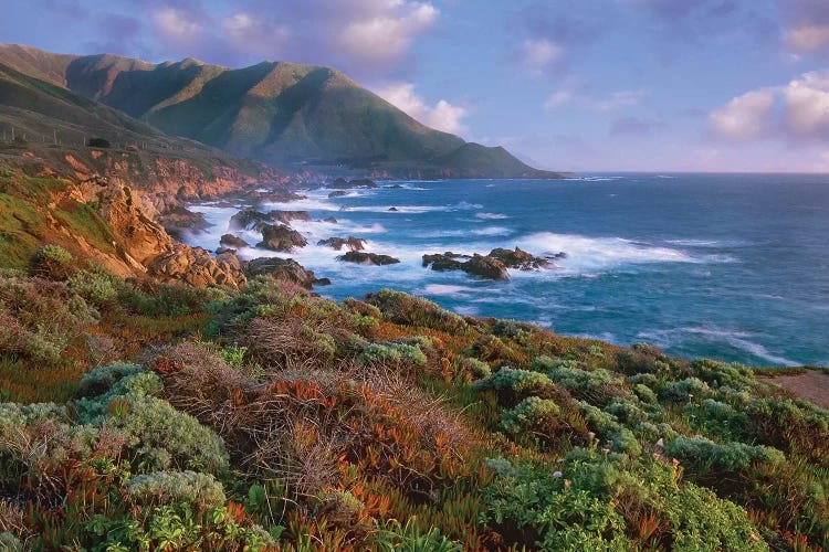 Cliffs And The Pacific Ocean, Garrapata State Beach, Big Sur, California