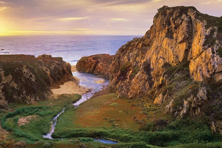 Garrapata Creek Flowing Into The Pacific Ocean, Garrapata State Beach, Big Sur, California