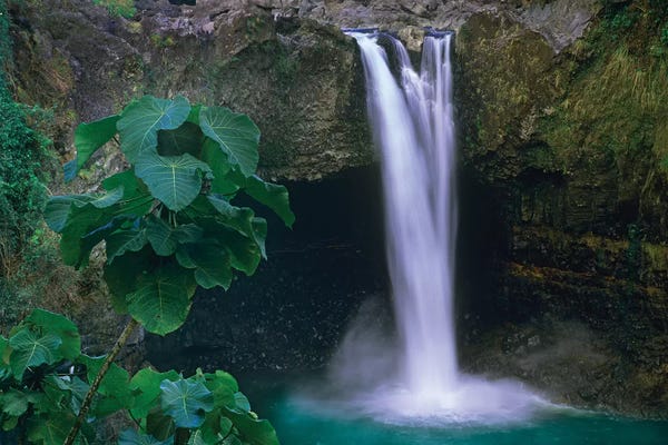 Rainbow Falls Cascading Into Pool, Big Island, Hawaii