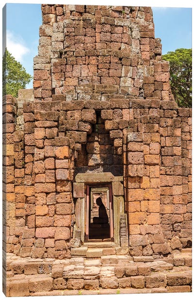 Thailand. Phimai Historical Park. Ruins of ancient Khmer temple complex. Buddha statue. Canvas Art Print