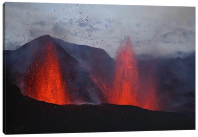 Fimmvörduháls Eruption, Lava Fountains, Eyjafjallajökull, Iceland I Canvas Art Print