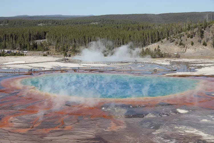 Grand Prismatic Spring, Midway Geyser Basin Geothermal Area, Yellowstone National Park, Wyoming