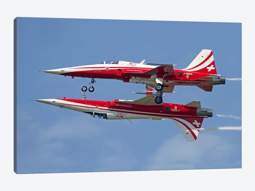 F-5 Tiger II Aircraft Of Patrouille Suisse Demonstrate The Calypso Pass 1-piece Art Print