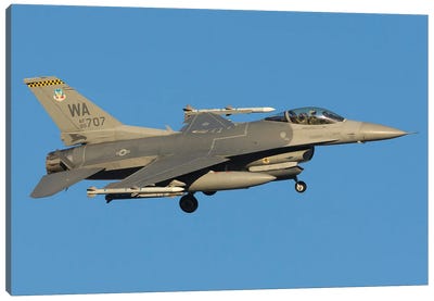 Us Air Force F-16C On Short Final At Nellis Air Force Base, Nevada Canvas Art Print - Military Aircraft Art