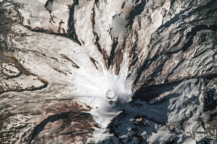 Nadir Perspective Of Mount Rainier In Washington