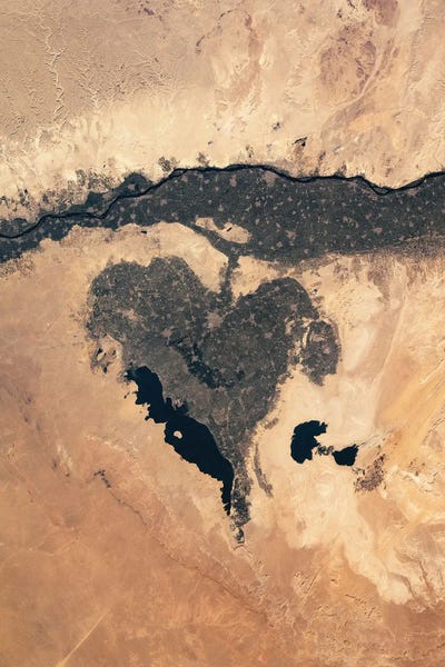View From Space Of A Heart-Shaped Basin Bordering The Nile River In Egypt