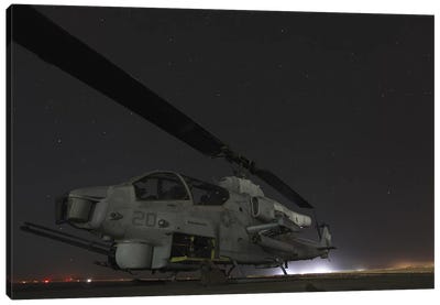 A US Marine Corps Ah-1W Cobra Attack Helicopter Canvas Art Print - Marines Art