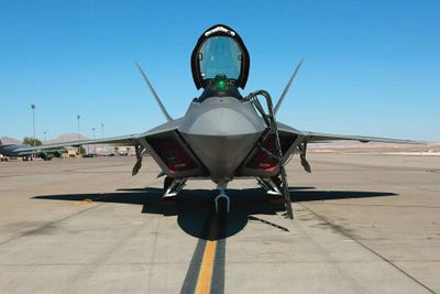 F A 22 Raptor