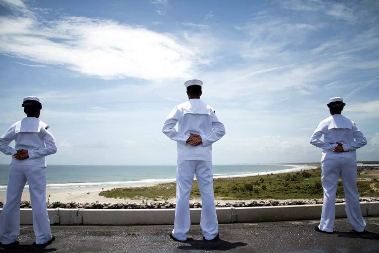 Sailors Man The Rails As The Ship Pulls Into Naval Station Norfolk