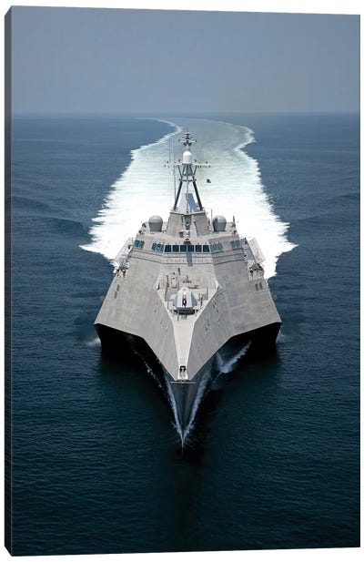 The Littoral Combat Ship Independence Underway During Builder's Trials In The Gulf Of Mexico Canvas Art Print