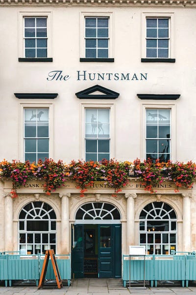 The Urbanteller: The Huntsman II by The Urbanteller