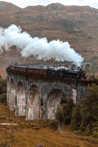 The Urbanteller: Highlands IV by The Urbanteller