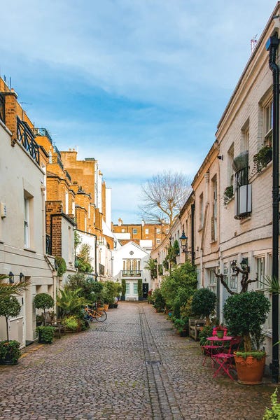 The Urbanteller: London Alley II by The Urbanteller