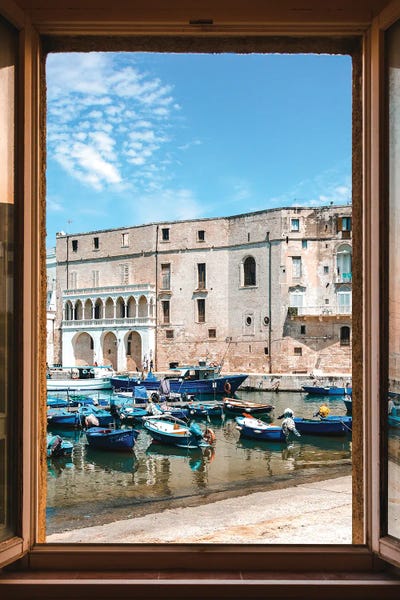 Apulia: Monopoli II by The Urbanteller