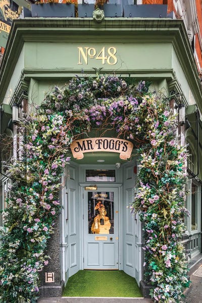 London: Mr Foggs Green by The Urbanteller