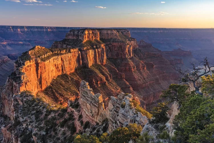 Wotans Throne At Cape Royal On The North Rim In Grand Canyon National Park, Arizona, Usa