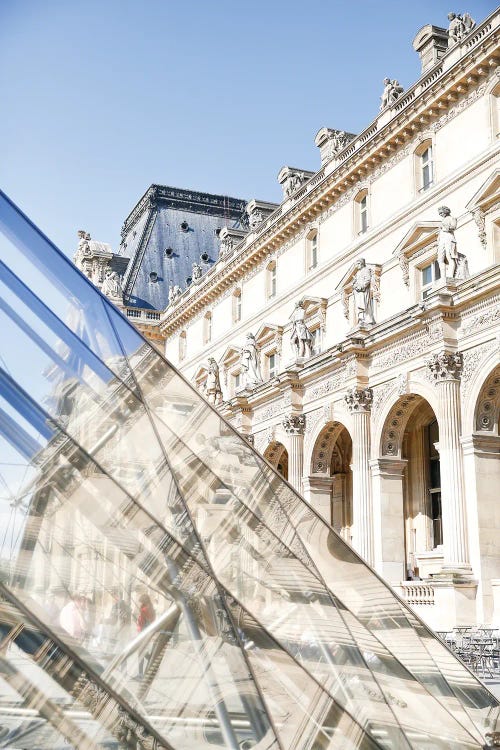 Louvre Perspective