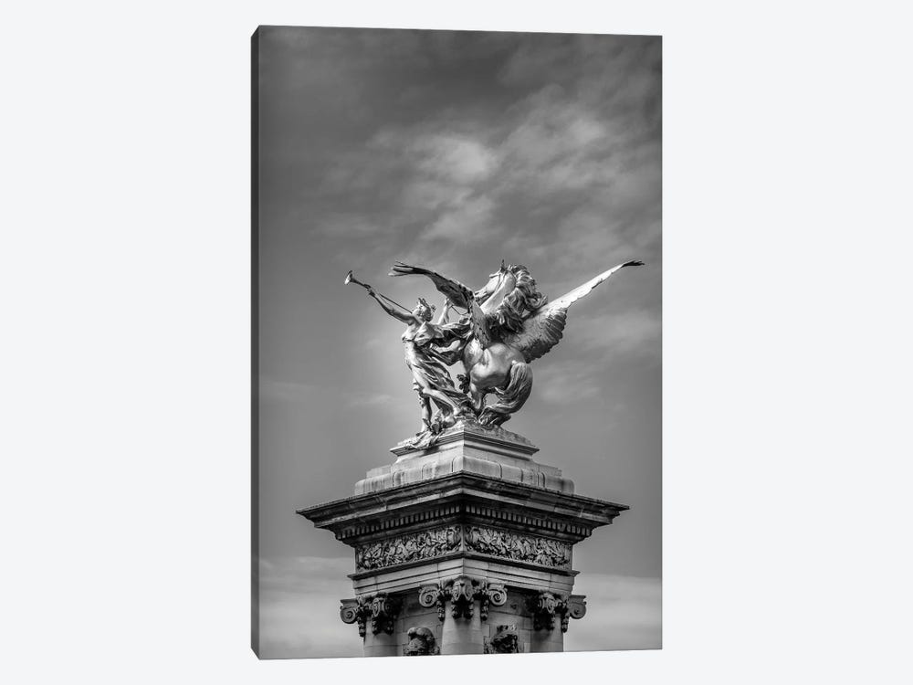 Paris In Black And White Sculpture Detail II by Alexandre Venancio 1-piece Canvas Art