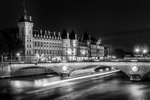 Alexandre Venancio: Paris In Black And White Conciergerie by Alexandre Venancio