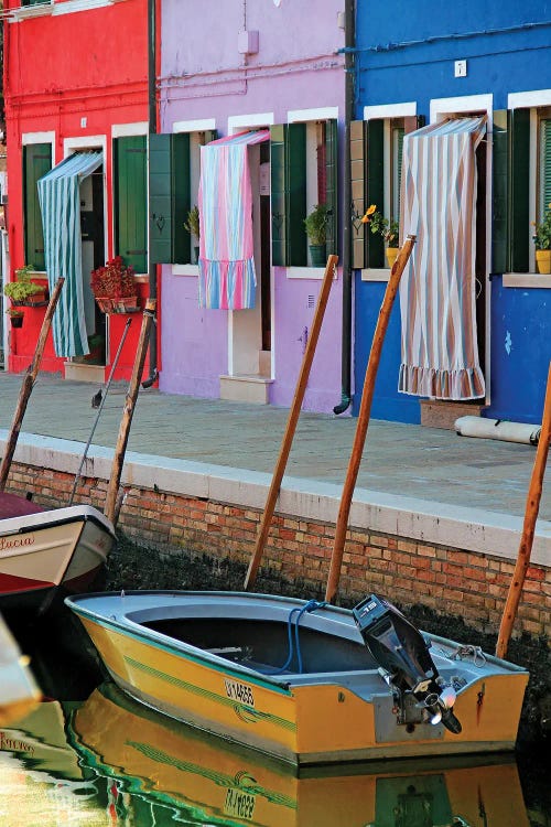 Burano Italia Yellow Boat