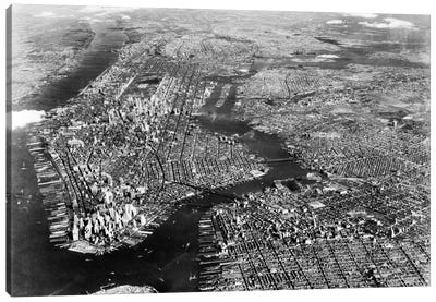 1930s-1940s Aerial View New York City Brooklyn Bronx Queens And Manhattan Island The Hudson And East Rivers Canvas Art Print - Vintage Images
