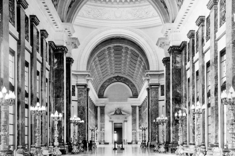 1930s-1940s Interior Main Hall Salon de Pasos Perdidos Of Capitol Building Havana Cuba