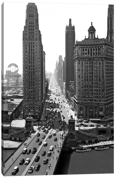 1940s Downtown Skyline Michigan Avenue Chicago Illinois USA Canvas Art Print - Illinois Art