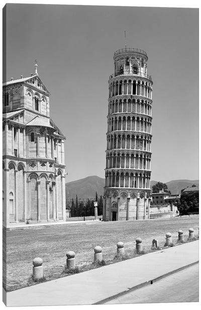 1940s Leaning Tower Pisa Tuscany Italy Canvas Art Print - Pisa