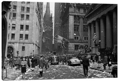 1940s New York City Wall Street Ticker Tape Parade, Celebration Of V-E Day, May 8th, 1945 Canvas Art Print - Vintage Images