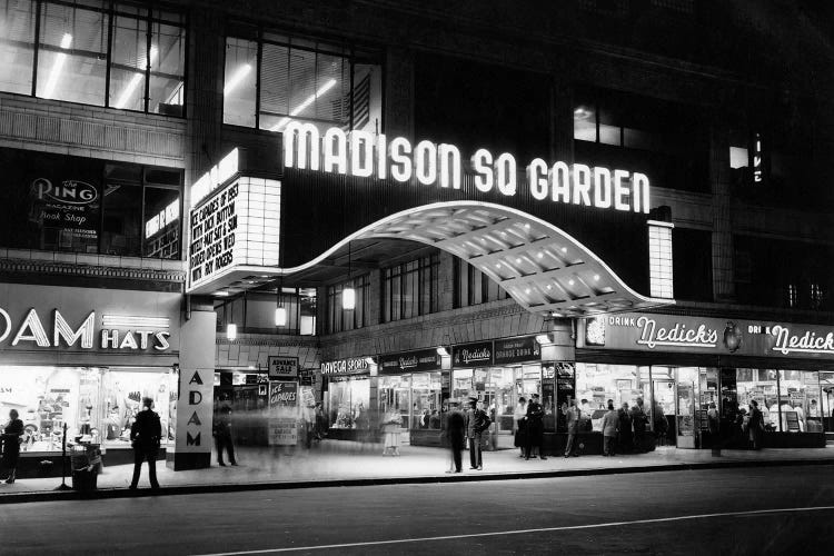 1950s Madison Square Garden Marquee Night West 49th Street Billing Ice Capades Of 1953 Building Demolished 1968 NYC NY USA