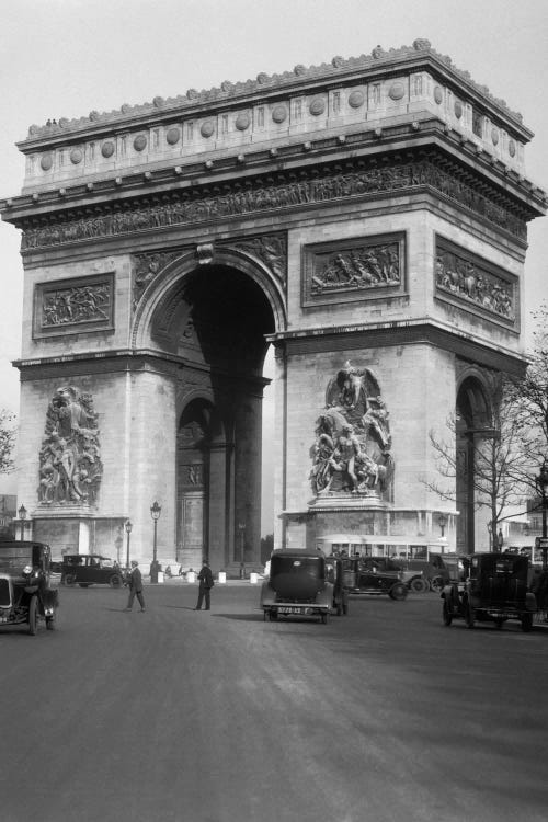 1920s Arc De Triomphe With Cars Paris France