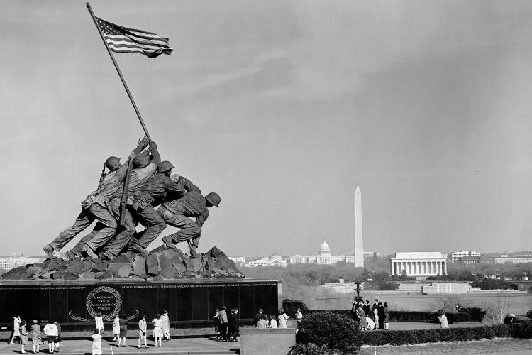 1960s Marine Corps Monument In Arlington With Washington Dc Skyline In Background