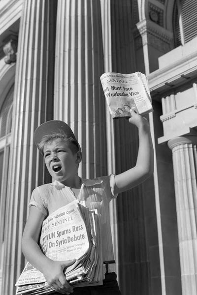 1960s Paperboy Hawking Selling Newspaper