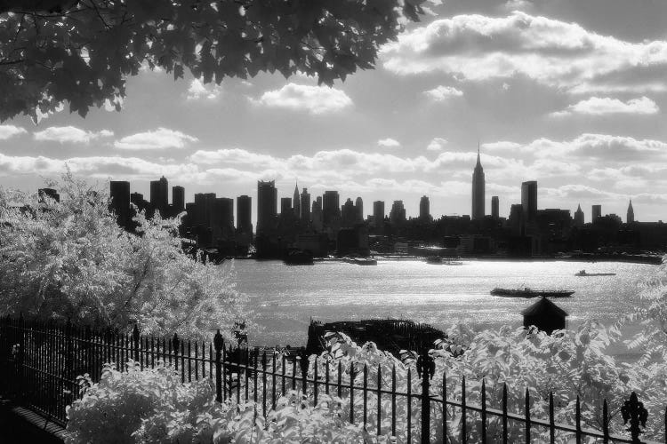 1970s View Of Midtown Manhattan Skyline Silhouette From New Jersey New York City New York USA