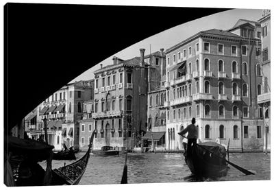 1920s-1930s Gondola Beneath Rialto Bridge Grand Canal Venice Italy Canvas Art Print - Veneto Art