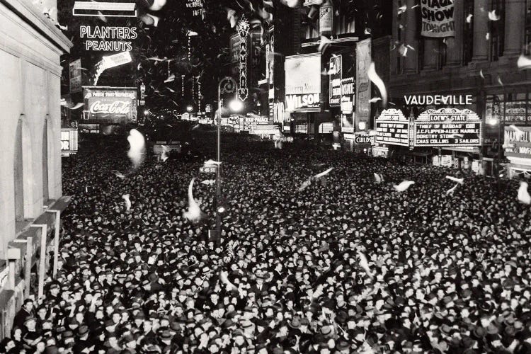 1940s January 1 1940 Jammed Packed Crowd Of People Men Women Teenagers Celebrating New Year Times Square New York USA