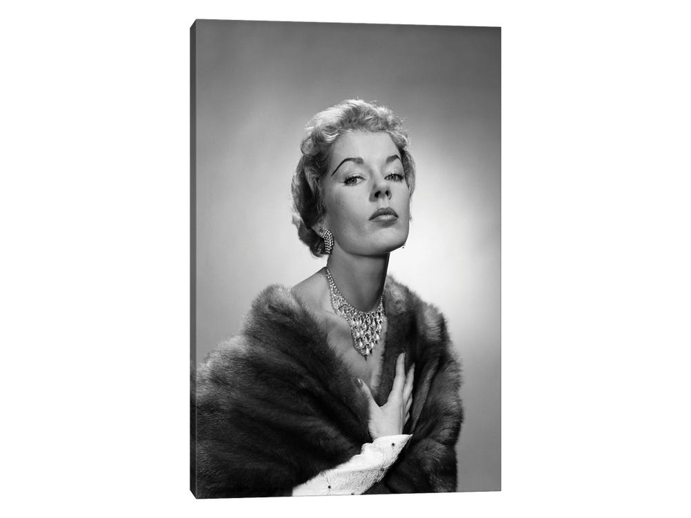 1950s Fashion - The Feminine Figure and Silhouette - Glamour Daze