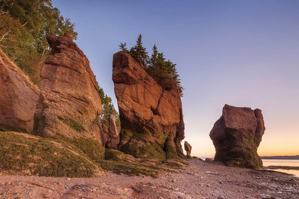Walter Bibikow: Canada, New Brunswick, Hopewell Rocks. Flowerpot Rocks formed by the great tides of the Bay of Fundy. by Walter Bibikow