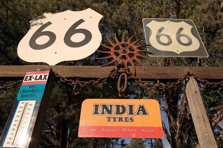 Vintage Americana Display In Zoom, Sedona, Arizona, USA