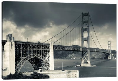 Golden Gate Bridge, San Francisco, California, USA Canvas Art Print - Golden Gate Bridge