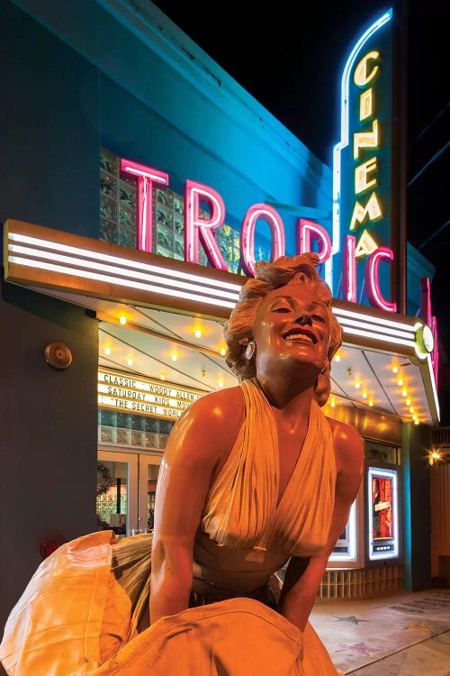 Marilyn Monroe Statue In Zoom And Marquee, Tropic Cinema, Key West, Monroe County, Florida, USA