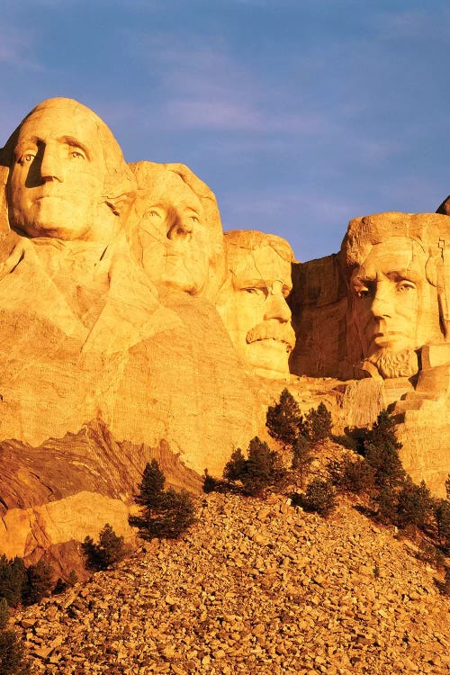 First Light Over Mount Rushmore National Memorial, Pennington County, South Dakota, USA