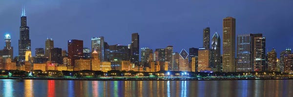 Illinois: Chicago Skyline by Winthrope Hiers